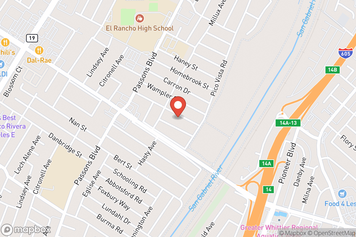 Garage Door's Services in Pico Rivera